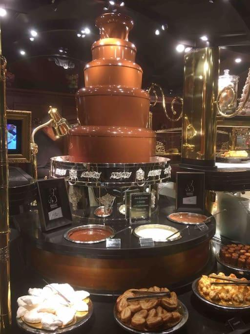 Grands Buffets Hebergement Chambre 나르본 외부 사진